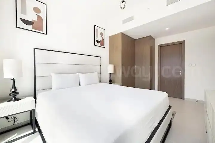 Snap Burj Khalifa Apartment Dubai